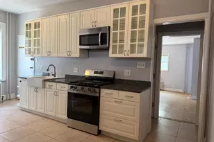 2519 Brown St, Philadelphia, PA 19130 - Photo 2