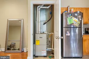 927 S 60th St, Philadelphia, PA 19143 - Photo 8