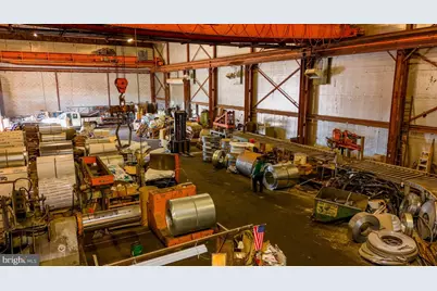 147 W Glenwood Avenue, Philadelphia, PA 19140 - Photo 6