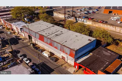 147 W Glenwood Avenue, Philadelphia, PA 19140 - Photo 2