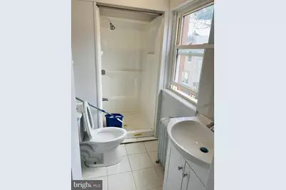 2013 S 5th Street, Philadelphia, PA 19148 - Photo 12