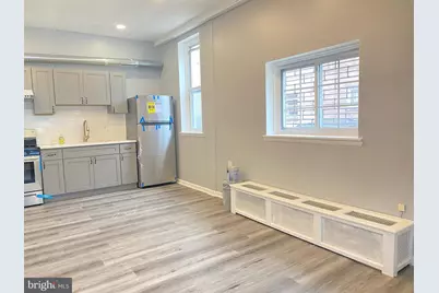 2013 S 5th Street, Philadelphia, PA 19148 - Photo 4