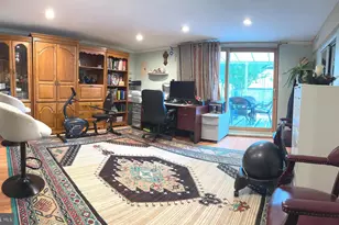 10665 Halstead St, Philadelphia, PA 19116 - Photo 14