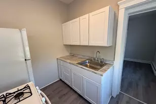 1945 W Hunting Park Ave, Philadelphia, PA 19140 - Photo 12