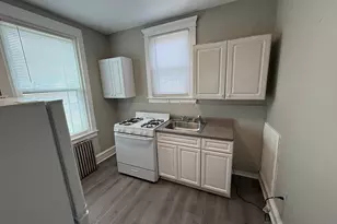 1945 W Hunting Park Ave, Philadelphia, PA 19140 - Photo 12