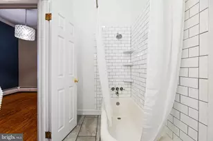 1238 Waverly St, Philadelphia, PA 19147 - Photo 10