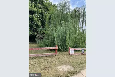 2105 W Stella Street, Philadelphia, PA 19132 - Photo 2