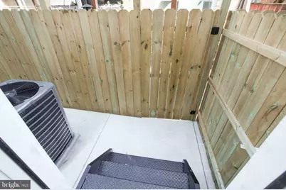 1941 N Leithgow Street, Philadelphia, PA 19122 - Photo 18