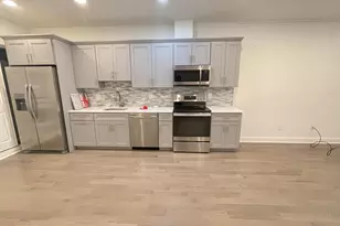 657 N 35th St, Philadelphia, PA 19104 - Photo 10