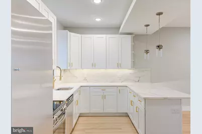 1933 N Leithgow Street, Philadelphia, PA 19122 - Photo 12