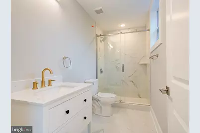 1933 N Leithgow Street, Philadelphia, PA 19122 - Photo 20