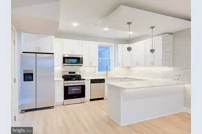 1933 N Leithgow Street, Philadelphia, PA 19122 - Photo 10