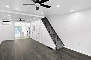 2040 S Norwood St, Philadelphia, PA 19145 - Photo 12