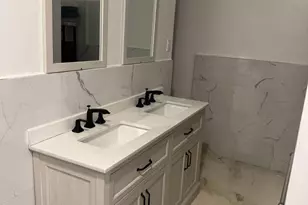 2728 N Sydenham St, Philadelphia, PA 19132 - Photo 12