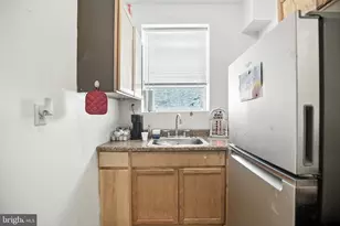 3846 W Girard Ave, Philadelphia, PA 19104 - Photo 8