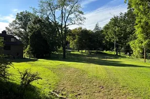 615 Spring Ln, Philadelphia, PA 19128 - Photo 6