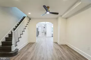 381 E Cliveden St, Philadelphia, PA 19119 - Photo 8