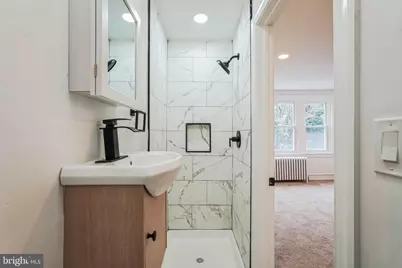 381 E Cliveden Street, Philadelphia, PA 19119 - Photo 18