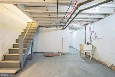 381 E Cliveden Street, Philadelphia, PA 19119 - Photo 24