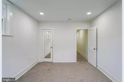 381 E Cliveden Street, Philadelphia, PA 19119 - Photo 24