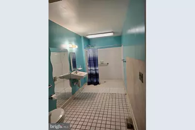 1600 W Diamond Street, Philadelphia, PA 19121 - Photo 20