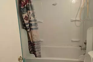 1600 W Diamond St, Philadelphia, PA 19121 - Photo 16