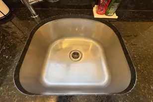 2251 S Hemberger St, Philadelphia, PA 19145 - Photo 8