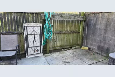 2549 S Fairhill Street, Philadelphia, PA 19148 - Photo 14