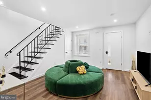 481 Conarroe St, Philadelphia, PA 19128 - Photo 4