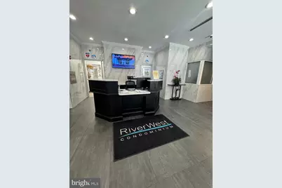 2101 Chestnut Street #216, Philadelphia, PA 19103 - Photo 2