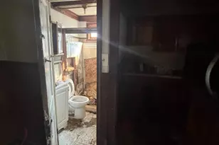 5821 Jackson St, Philadelphia, PA 19135 - Photo 16