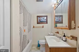 1537 S 13th St, Philadelphia, PA 19147 - Photo 32