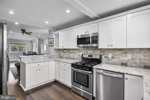 2638 E Dauphin St, Philadelphia, PA 19125 - Photo 12