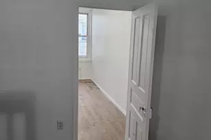 2540 S Clarion St, Philadelphia, PA 19148 - Photo 6