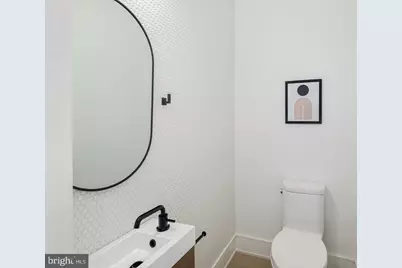 2316 Sansom Street, Philadelphia, PA 19103 - Photo 8