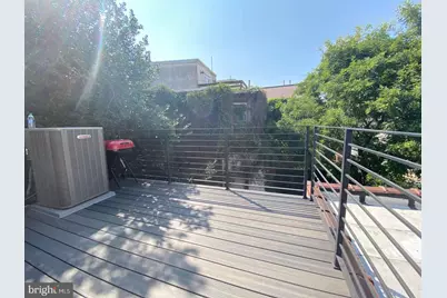 606 N 11th Street, Philadelphia, PA 19123 - Photo 2