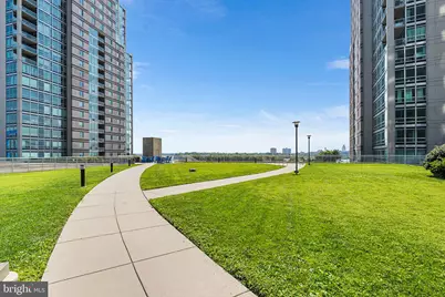 901 N Penn Street #F305, Philadelphia, PA 19123 - Photo 42