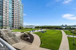 901 N Penn St, Philadelphia, PA 19123 - Photo 40