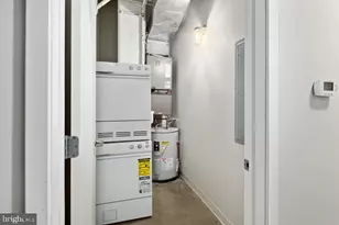 412 S 13th St, Philadelphia, PA 19147 - Photo 6