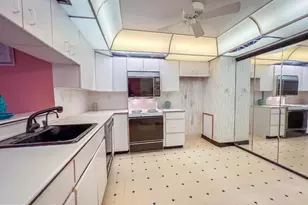 6311 Delaire Landing Rd, Philadelphia, PA 19114 - Photo 18