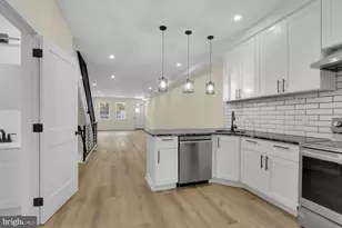 2670 Braddock St, Philadelphia, PA 19125 - Photo 4