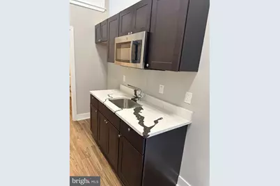 614 Front Street N, Philadelphia, PA 19123 - Photo 6
