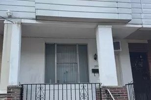 2610 S Warnock St, Philadelphia, PA 19148 - Photo 2