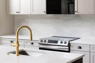 200 S Broad St, Philadelphia, PA 19102 - Photo 4