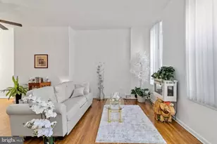 1202 Mt Vernon St, Philadelphia, PA 19123 - Photo 6