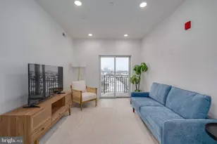 2400 E Huntingdon St, Philadelphia, PA 19125 - Photo 2