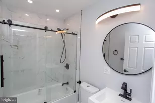 1847 Hoffman St, Philadelphia, PA 19145 - Photo 28