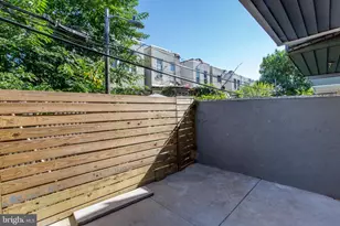 1847 Hoffman St, Philadelphia, PA 19145 - Photo 16