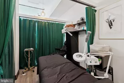 1533 Ridge Avenue, Philadelphia, PA 19130 - Photo 10