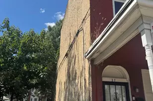 37 W Seymour St, Philadelphia, PA 19144 - Photo 2